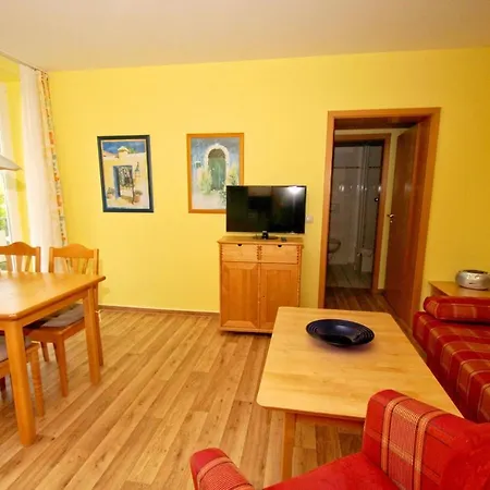 Strandnah, Terrasse, Ahoi Erlebnisbad Gratis In Sellin - Strandresidenz Brandenburg 23 Apartment Goehren (Ruegen)